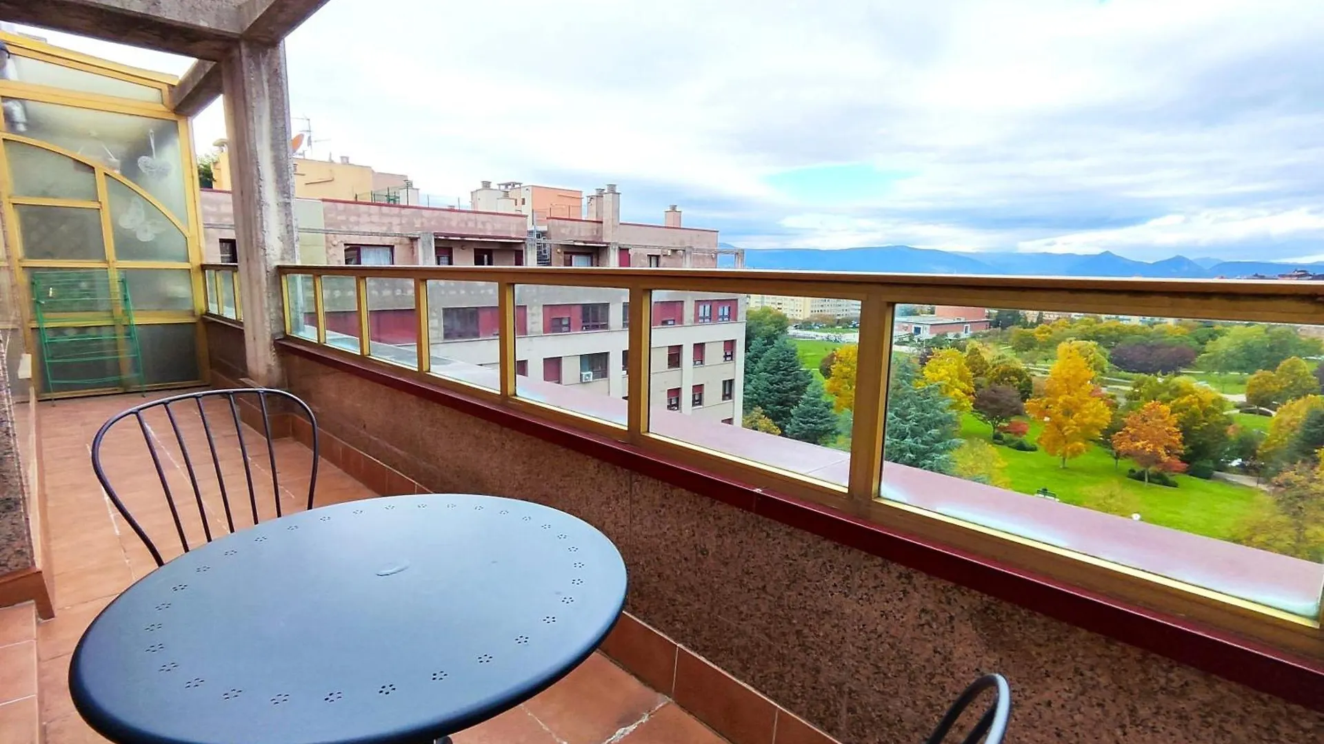 Gestion De Alojamientos Apartments Pamplona